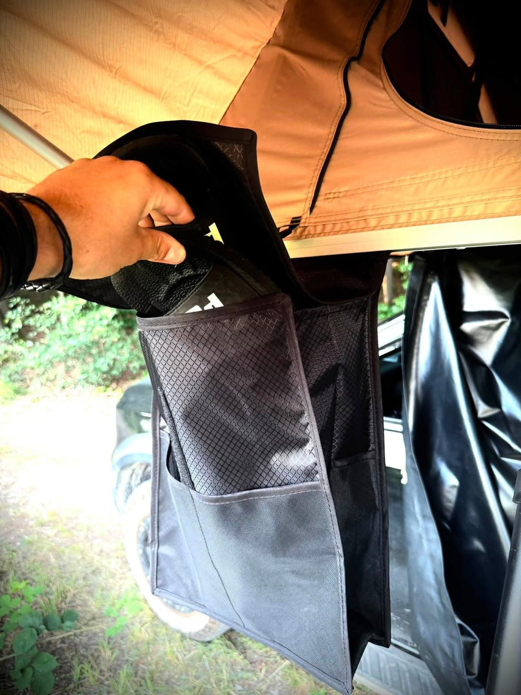 Dachzelt Montana - Softshell - Farbe: Sand